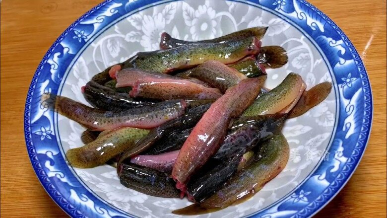 Đi chợ gặp &#34;nhân sâm dưới nước&#34; mua ngay về chiên giòn, giàu đạm lại nhiều canxi, càng ăn càng đã miệng - 3
