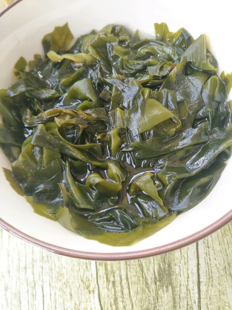 Đi chợ gặp rau này mua ngay về nấu canh cực giàu dinh dưỡng lại nhiều canxi, trẻ con ăn tốt ngang uống sữa - 3