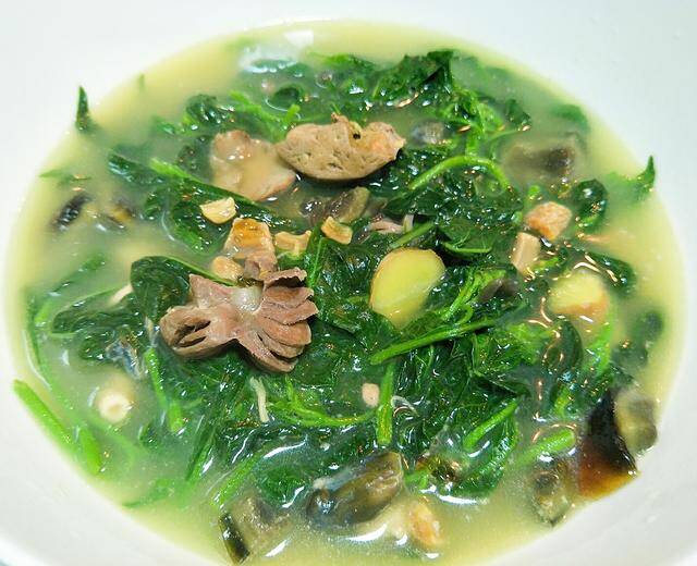 Lá này là “ngân hàng canxi”, bổ mắt dưỡng gan nhưng ít người biết ăn thật lãng phí - 2