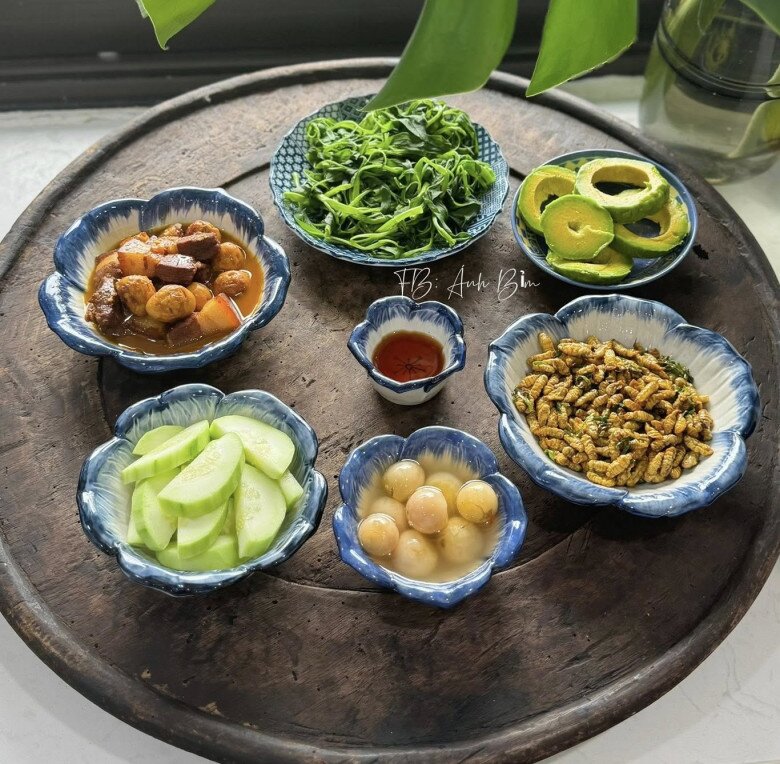 Nàng dâu số hưởng, thường được mẹ chồng gửi đồ cho, khoe hơn 20 mâm cơm đậm vị nhà nhìn mà thèm - 12