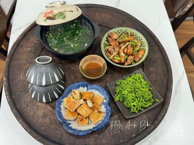 Nàng dâu số hưởng, thường được mẹ chồng gửi đồ cho, khoe hơn 20 mâm cơm đậm vị nhà nhìn mà thèm - 21