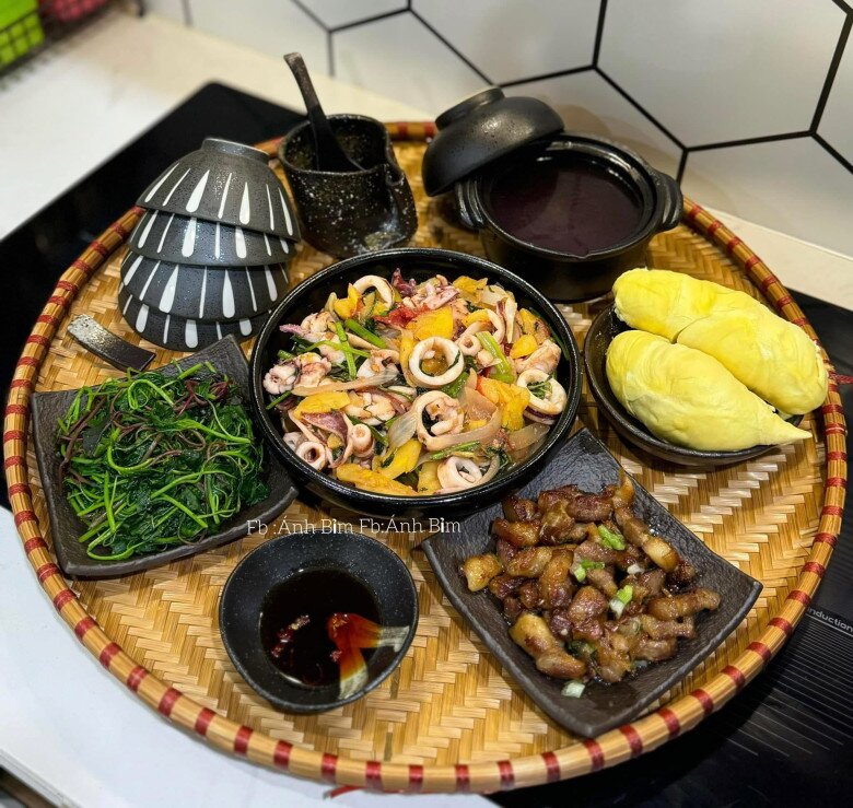 Nàng dâu số hưởng, thường được mẹ chồng gửi đồ cho, khoe hơn 20 mâm cơm đậm vị nhà nhìn mà thèm - 22