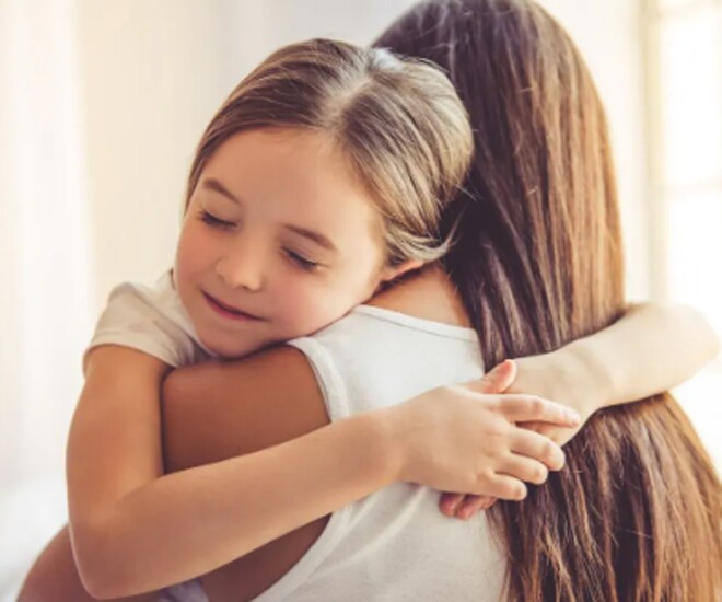 Mẹ dạy tôi cách yêu, dù không nói lời yêu - 1