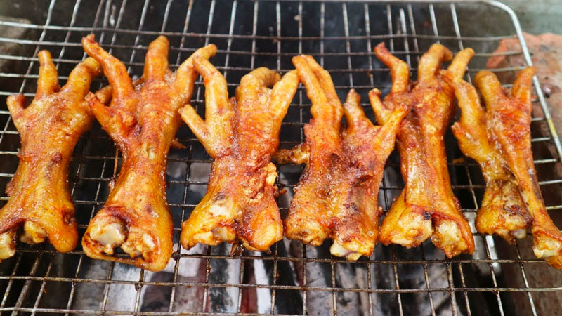 Bữa sáng, trưa, chiều, tối no nê với 9 món ngon ở phố cổ Hà Nội, giá chỉ vài chục nghìn, muốn ăn là có ngay  - 4