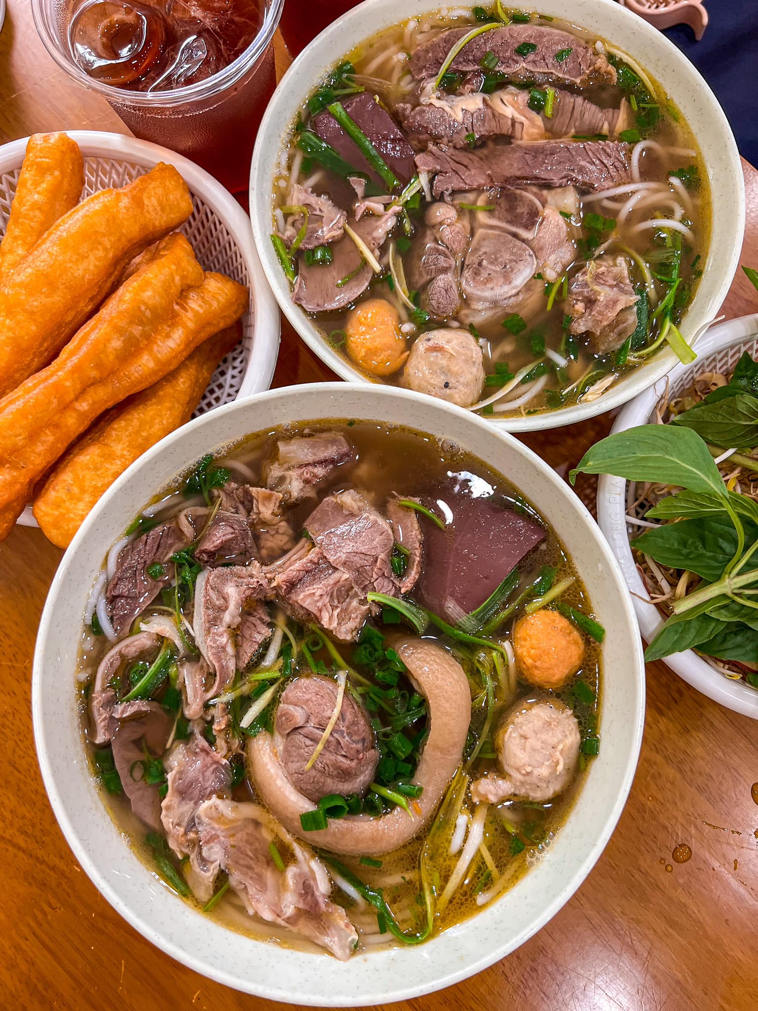 Thưởng thức bún bò Huế chuẩn vị cố đô ngay tại Hà Nội, lưu ngay 5 địa chỉ ngon nhất - 5