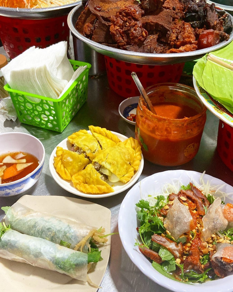 5 ngõ ẩm thực náo nhiệt nhất phố cổ Hà Nội: Lưu ngay để thưởng thức dịp lễ diễu binh, diễu hành 80 năm Quốc khánh 2/9 - 2