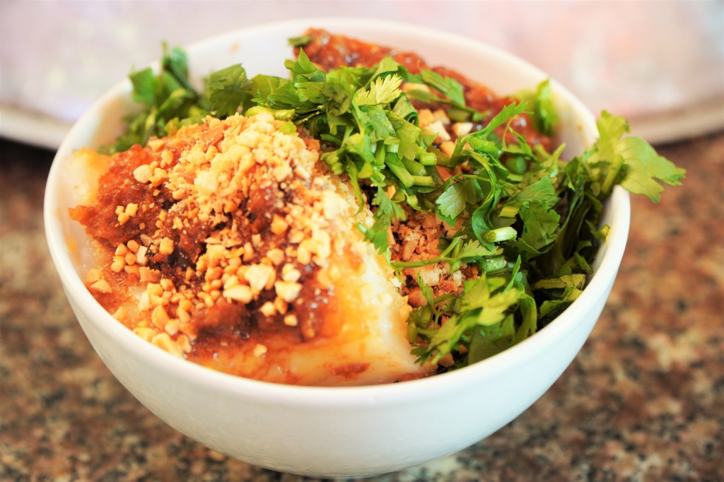 Loại bánh &#34;tầng tầng lớp lớp&#34; đặc sản Lạng Sơn, xưa ghét nhau lắm mới mời ăn món này - 3