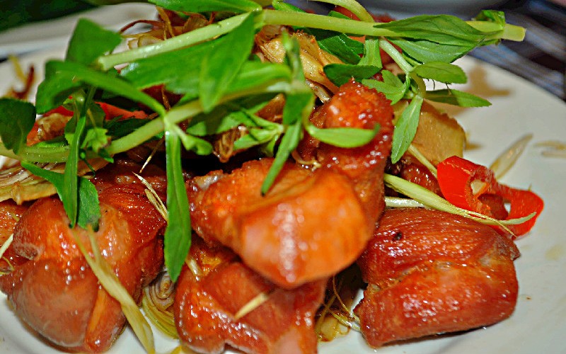 Món ngon là đặc sản Mộc Châu trứ danh, nhìn dân dã mà chế biến cầu kỳ, phải biết cách ăn mới chuẩn vị  - 2