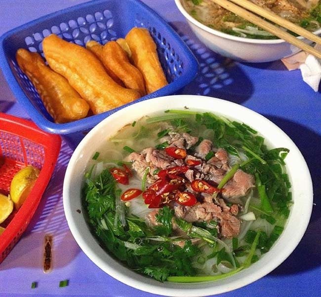 Thưởng thức đặc sản phở đêm Hà Nội ở 5 địa chỉ nổi tiếng, có quán ban ngày khách thèm mấy cũng không bán - 3