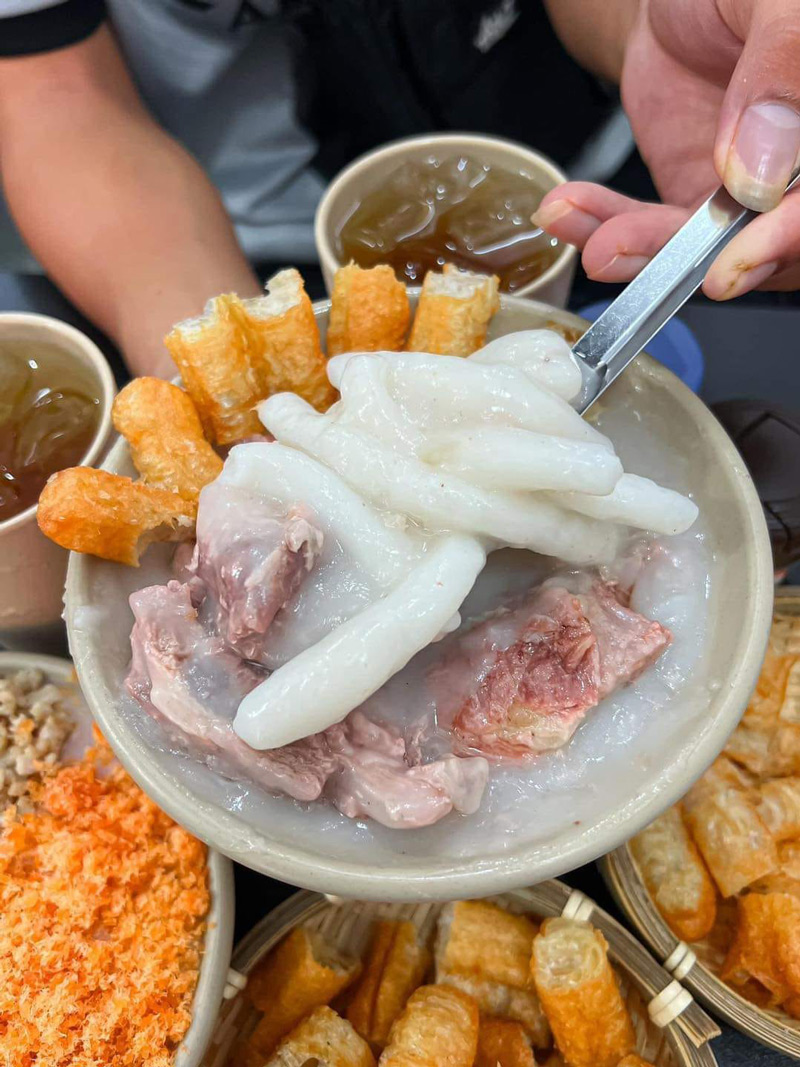 5 đặc sản cháo Hà Nội, món ăn vặt vừa ngon vừa rẻ, có loại phải thưởng thức bằng đũa mới chuẩn vị  - 5
