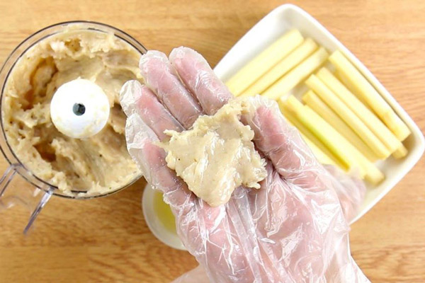Đặc sản chạo tôm xứ Huế, từ mâm cỗ cung đình lọt top món ăn vặt ngon nhất Việt Nam  - 2