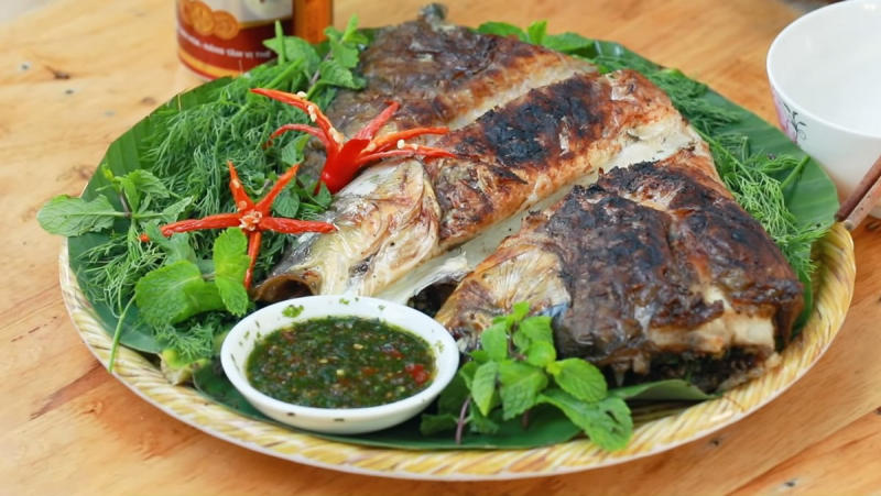 Đặc sản trứ danh vùng Tây Bắc có tên cực lạ, chế biến cầu kỳ, khi ăn phải thêm một loại gia vị núi rừng  - 1