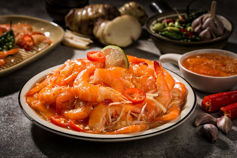 Đặc sản “nước chấm hoàng gia” xứ Huế, chế biến 10 ngày mới ra lò, muốn ăn ngon phải biết cách - 1