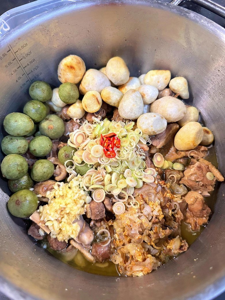 Đặc sản vịt om sấu chua Hà Nội, ăn đúng mùa càng chuẩn vị, mách bạn 5 địa chỉ ngon bổ rẻ - 3