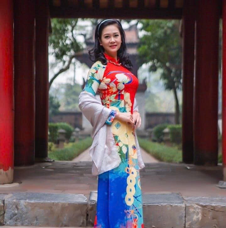 &#34;Cô vợ&#34; ăn ý của Xuân Hinh: Là 1 trong tứ đại mỹ nhân làng chèo nức tiếng, bỗng &#34;mất hút&#34; khỏi showbiz - 5