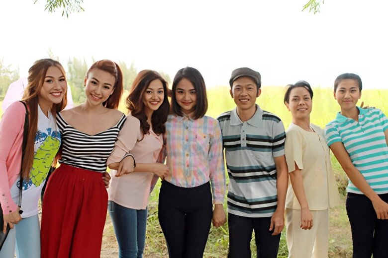 Cùng sinh năm 1990: Diễm My thành dâu hào môn, &#34;con gái Hoài Linh&#34; vẫn &#34;ở vậy&#34; vì quá gợi cảm - 3