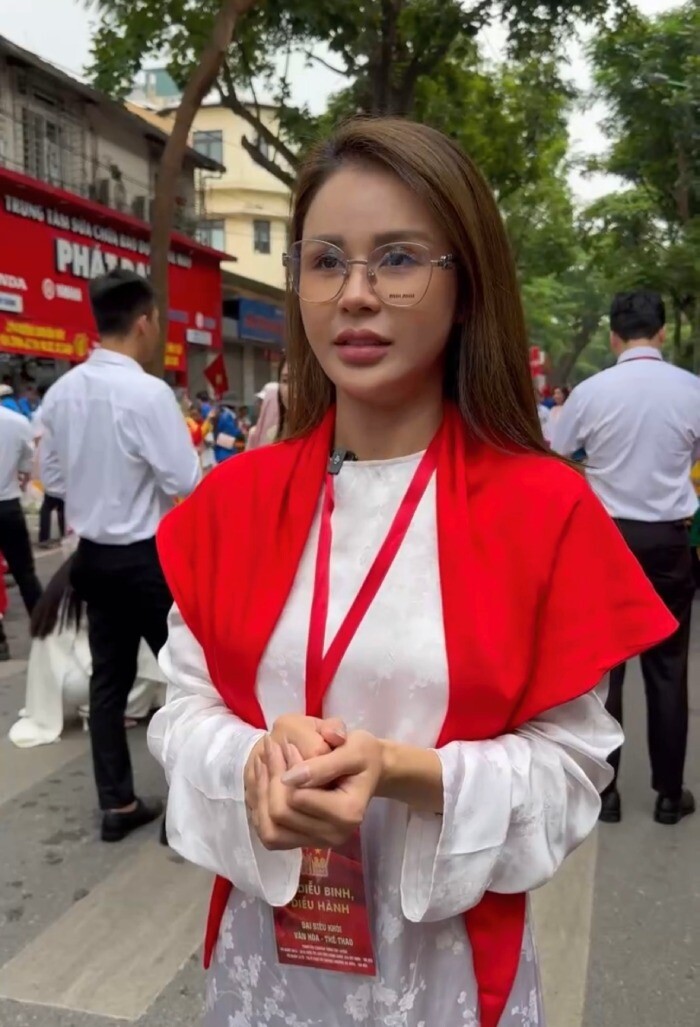 Cùng 35 tuổi: Lương Thu Trang hút mọi ống kính trong nhiệm vụ A80, Sam làm mẹ 2 con, ở nhà hơn 10 tỷ đồng - 2