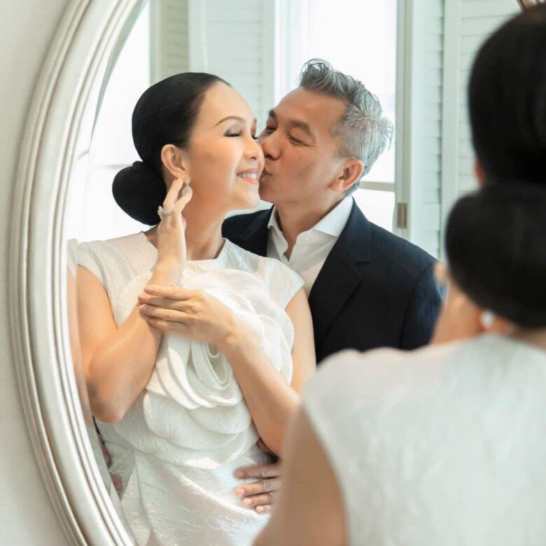 Cùng sinh năm 1962: Hồng Đào giờ vẫn được bố cho tiền, Diễm My được chồng đại gia tặng nhẫn kim cương 5 tỷ - 12