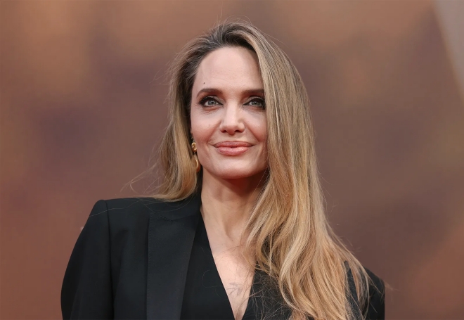 Người chống lưng quyền lực giúp Angelina Jolie lên kế hoạch &#34;báo thù&#34; Brad Pitt - 9