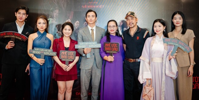 Lần đầu đóng vai phản diện, NSND Trung Anh được học trò nhao nhao xin vé, có mỹ nhân VTV vừa xem vừa &#34;nhắn tin cầu cứu&#34; - 6