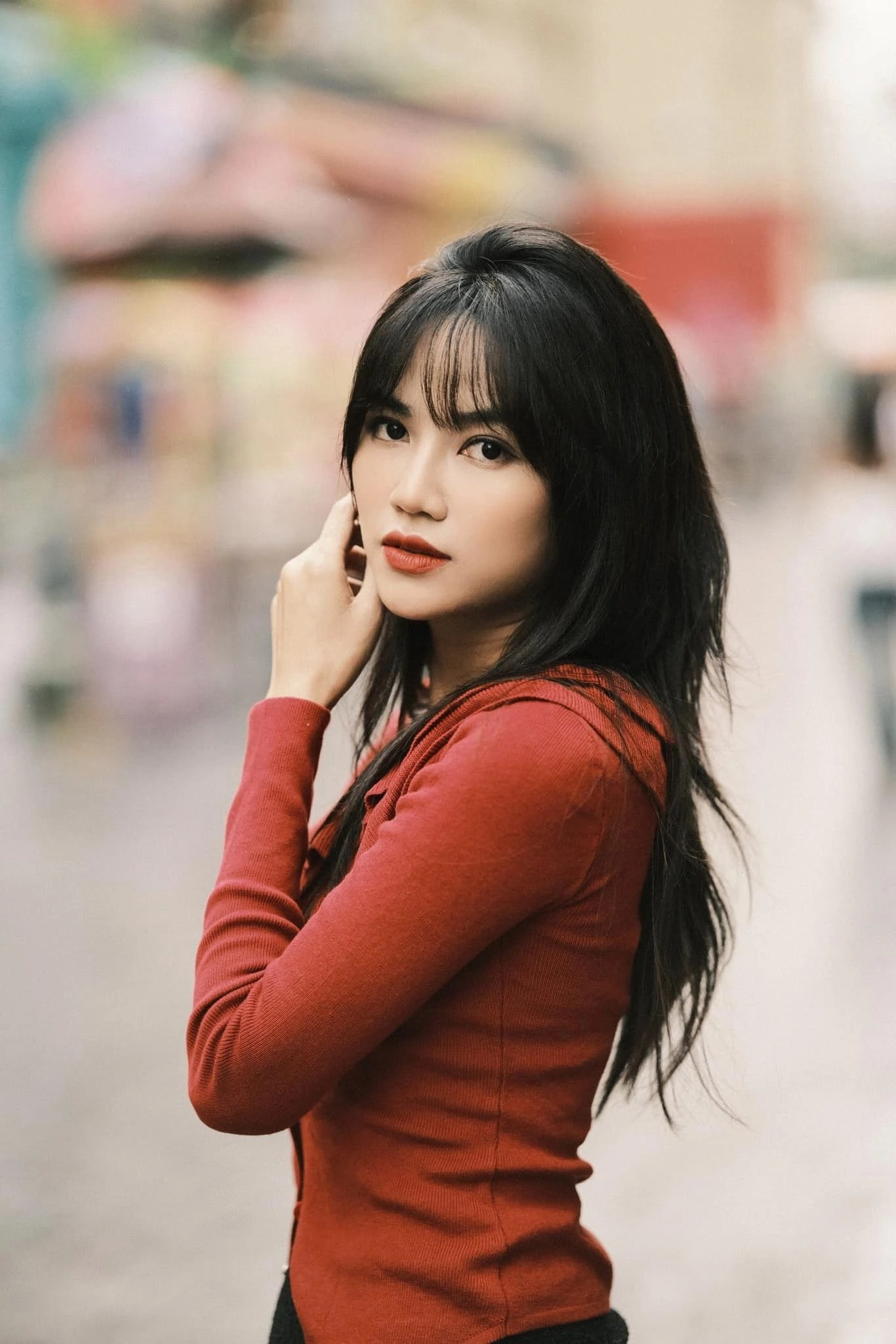 Người đẹp được khen xinh nhất nhì &#34;khối vỉa hè&#34; xem diễu binh: Lấy chồng cao 1m84, được bố mẹ chồng yêu chiều - 5