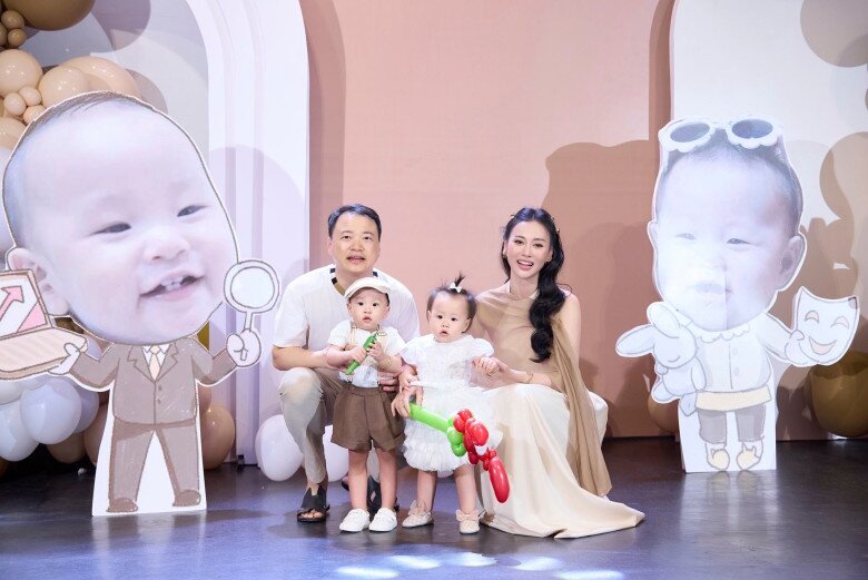 Phương Oanh: &#34;Jimmy và Jenny cố tình không bám mẹ, để tôi yên tâm hơn khi ra ngoài làm việc&#34; - 4