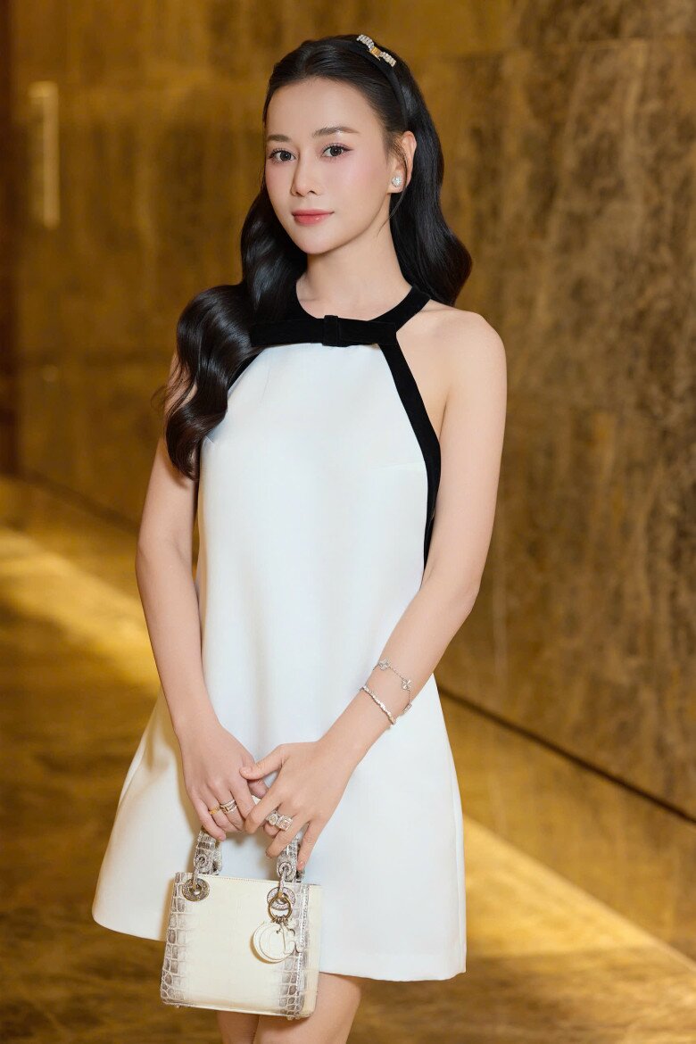 Phương Oanh: &#34;Jimmy và Jenny cố tình không bám mẹ, để tôi yên tâm hơn khi ra ngoài làm việc&#34; - 6