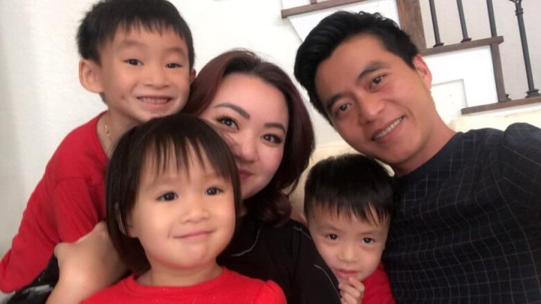 &#34;Bé Xuân Mai&#34; tuổi 30: Làm mẹ 3 con ở Mỹ, tái xuất sau 3 năm im ắng, khoe con út xinh hệt mẹ lúc nhỏ - 9