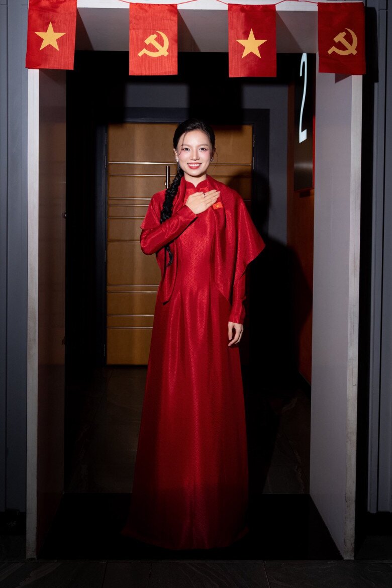 Lê Hạ Anh - nữ chính phim Mưa Đỏ: &#34;Tôi đi casting để giành giật cơ hội này nên không quan trọng chuyện cát-xê&#34; - 4