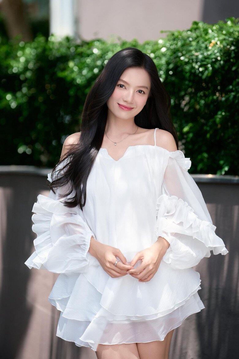 Lê Hạ Anh - nữ chính phim Mưa Đỏ: &#34;Tôi đi casting để giành giật cơ hội này nên không quan trọng chuyện cát-xê&#34; - 6