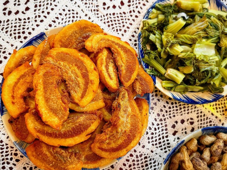 Món ăn tưởng ngấy nhưng là đặc sản nổi tiếng ở một làng cổ Hà Nội, làm không kịp bán dù giá tới 600.000đ/kg - 5