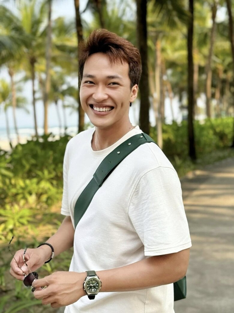 Lâm Thanh Nhã - Bình của Mưa Đỏ: Tuổi thơ bán vé số, nay tự hào vì xây được nhà cho cha, giúp gia đình hàn gắn - 6