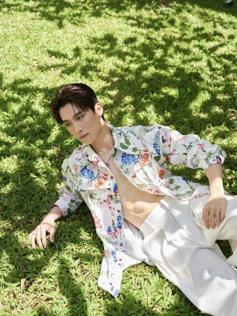 Phim ngôn tình Việt nổi ngang Mẹ Lao Công Học Yêu: Xuất hiện chàng trai sinh năm 2000, &#34;thua Lee Min Ho mỗi cái quốc tịch&#34; - 8