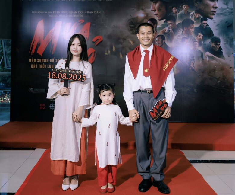 Chị Yến - vợ &#34;anh Tạ&#34; trong Mưa Đỏ: Tốt nghiệp ngành đạo diễn truyền hình, U30 vẫn trẻ trung như thiếu nữ 18 - 5