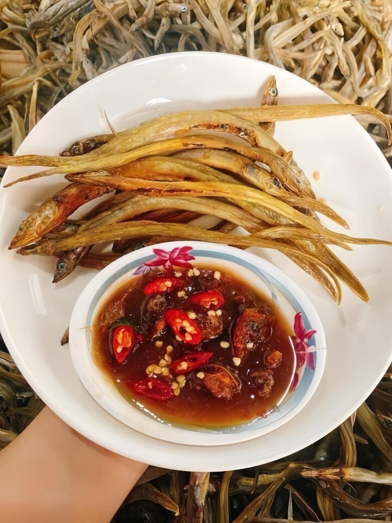 Loài cá tên lạ xưa không ai ăn, nay phơi khô lại thành đặc sản miền Tây, làm mồi nhậu thì ngon tuyệt đỉnh - 4