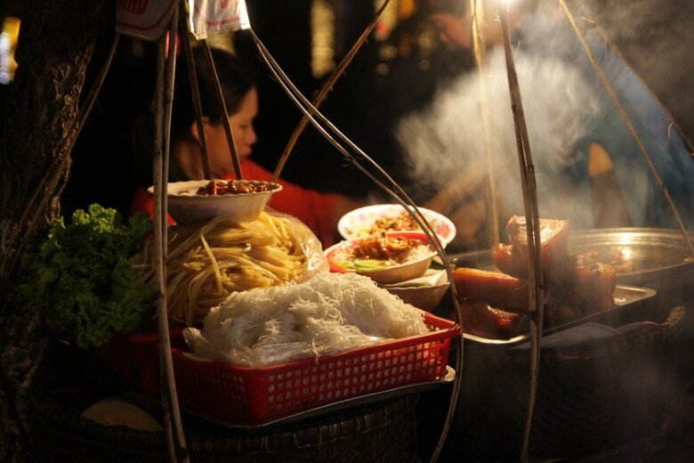 Khu chợ đêm là thiên đường ẩm thực giữa lòng Hội An, khách đến là mê mẩn không muốn về - 5