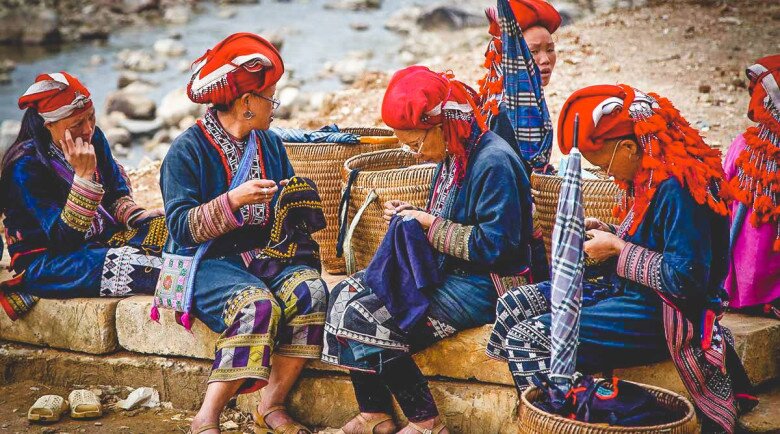 Ẩn mình giữa núi rừng Lào Cai có một phiên chợ đông khách nườm nượp, thu hút nhờ tập trung tinh hoa ẩm thực Tây Bắc - 3