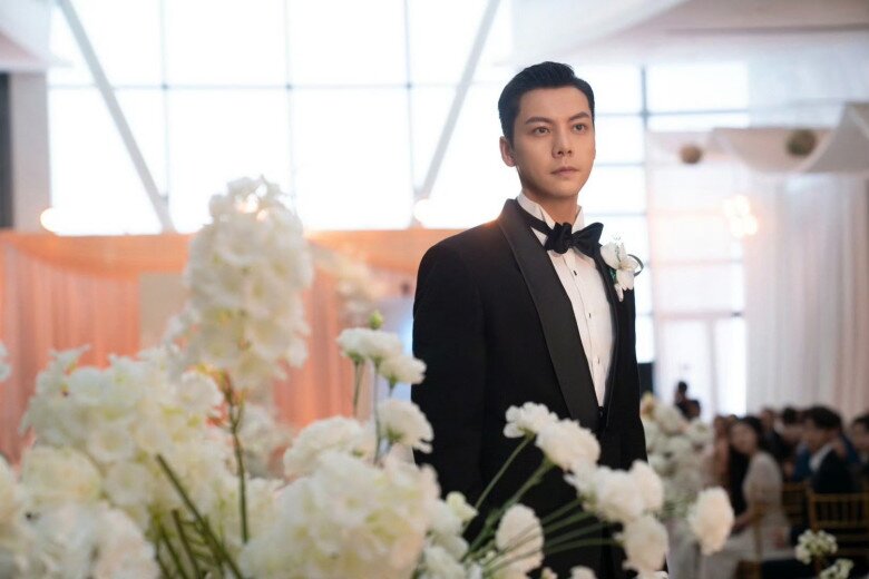 &#34;Chồng mới cưới&#34; của Triệu Lộ Tư: Là tình đầu của Angelababy, gia thế khủng ở Hồng Kông ai cũng biết - 10
