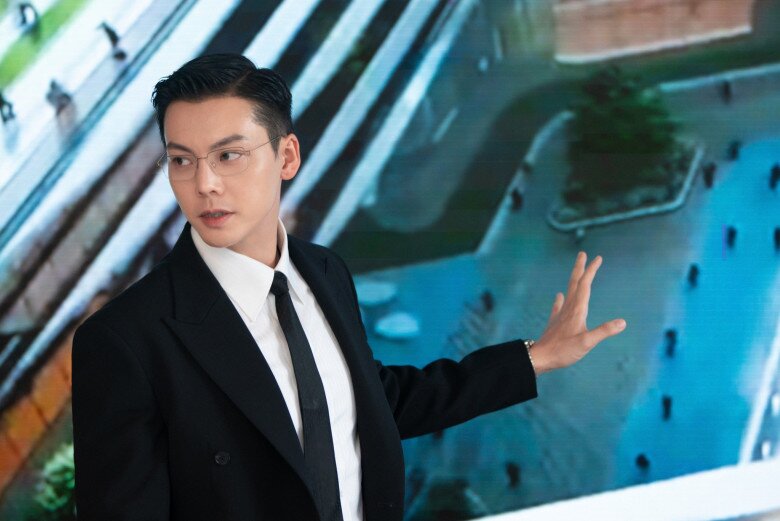 &#34;Chồng mới cưới&#34; của Triệu Lộ Tư: Là tình đầu của Angelababy, gia thế khủng ở Hồng Kông ai cũng biết - 5