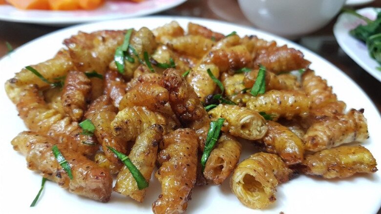 Con vật khiến nhiều người sợ mất vía hóa ra là đặc sản trứ danh Phú Thọ, được mệnh danh là &#34;sâm nhung&#34; đồng quê - 5