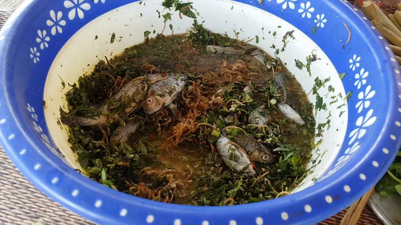 Đặc sản chỉ có ở Sơn La &#34;nhảy tanh tách&#34; trong cổ họng, nhiều người khiếp sợ nhưng là món chỉ dùng đãi khách quý - 4