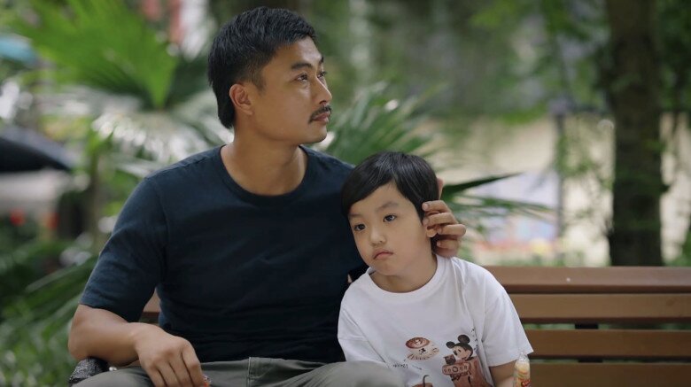 &#34;Con trai&#34; Duy Hưng trong Dịu Dàng Màu Nắng 6 tuổi đã diễn xuất thần: &#34;Nó tự chảy nước mắt, chứ con có khóc đâu&#34; - 2