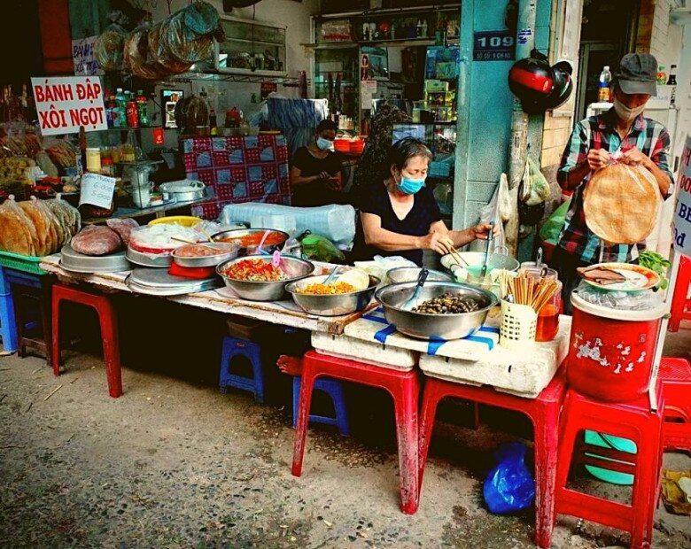 Giữa lòng Sài Gòn có một khu chợ được ví như miền Trung thu nhỏ, nơi phảng phất dư vị quê nhà - 3