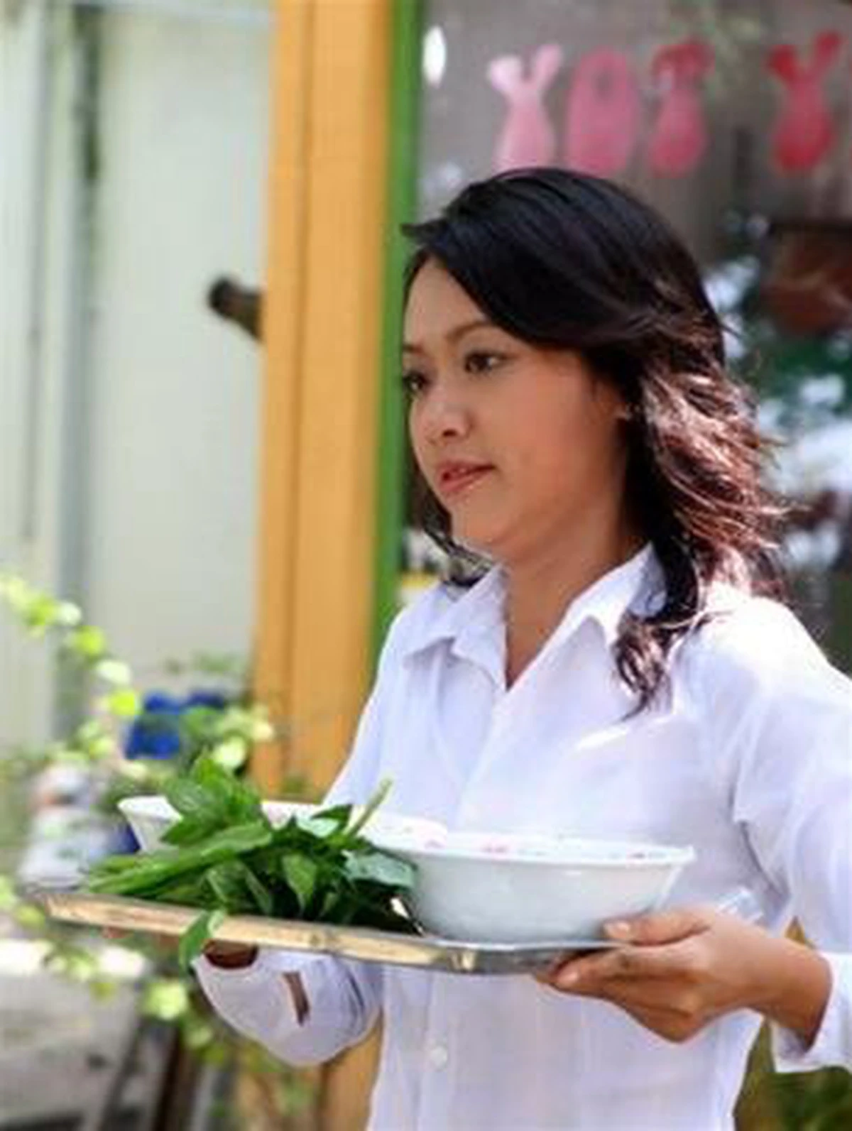Dàn diễn viên Mùi Ngò Gai: Ngọc Trinh ra đi khi ước nguyện chưa thành, Kim Hiền tìm thấy hạnh phúc ở đất Mỹ - 3