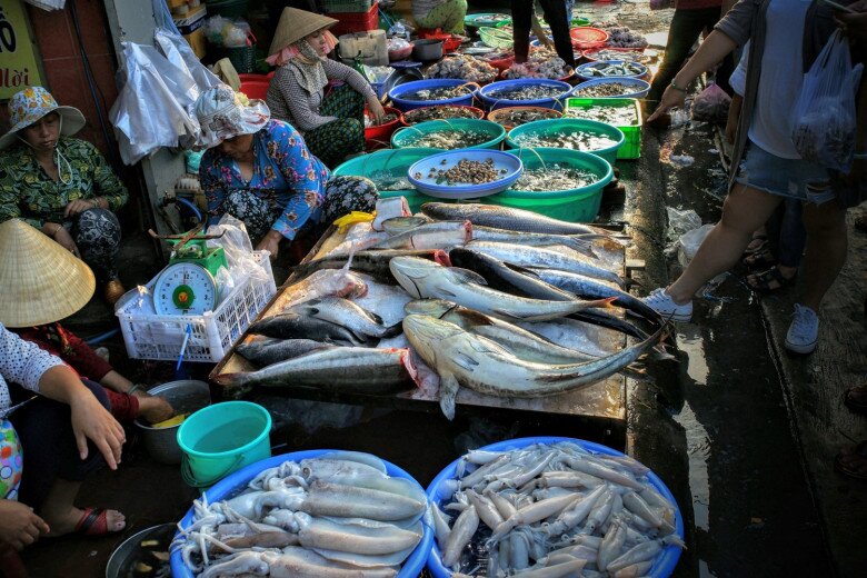 Khu chợ hải sản rẻ bậc nhất Vũng Tàu, là tín đồ ẩm thực không thể nào bỏ qua! - 2