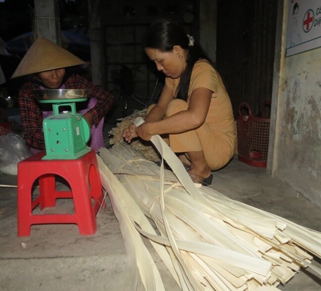 Khu chợ trong sương độc nhất ở Huế, chỉ bán duy nhất một thứ mà tồn tại hơn trăm năm vẫn đông khách - 3