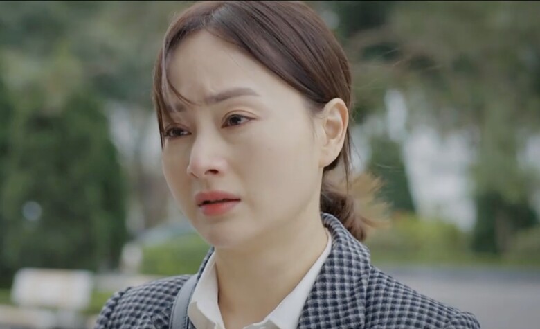 Vai diễn &#34;vận vào đời&#34; Lan Phương theo cách không ai mong muốn - 2