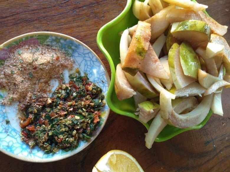 Loại quả quê xưa rụng đầy không ai nhặt, nay xuống phố thành đặc sản &#34;vạn người mê&#34;, đem nấu canh ngon xuất sắc - 4