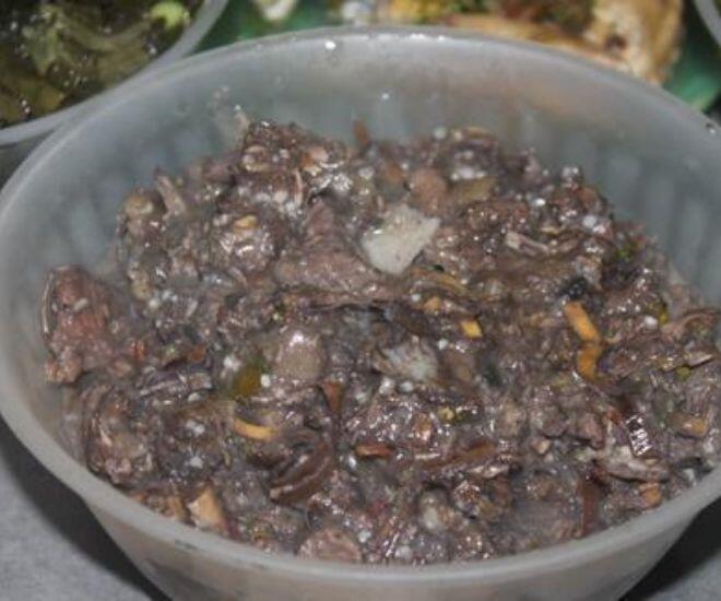 Món ăn bốc mùi hôi thối &#34;lúc nhúc dòi&#34; khiến nhiều người &#34;chạy mất dép&#34; là đặc sản Sơn La, chỉ dành đãi khách quý - 1