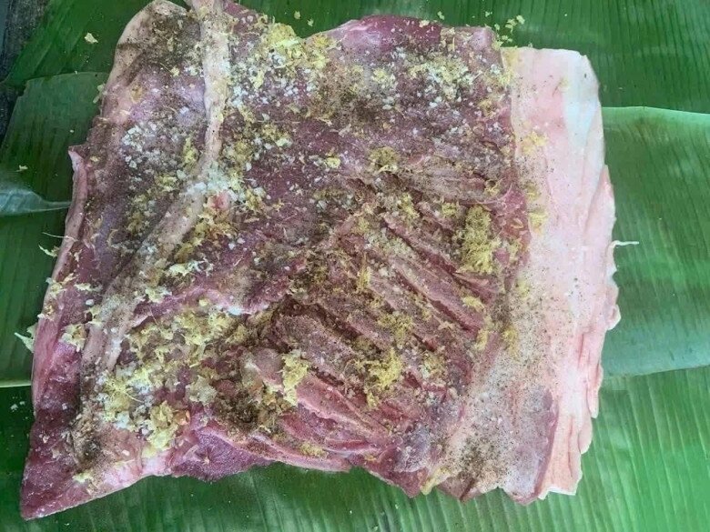 Món giò giải ngấy độc lạ chỉ có ở Thái Bình: Làm từ thịt lợn nguyên tảng, phải đặt trước hàng tuần mới có - 2